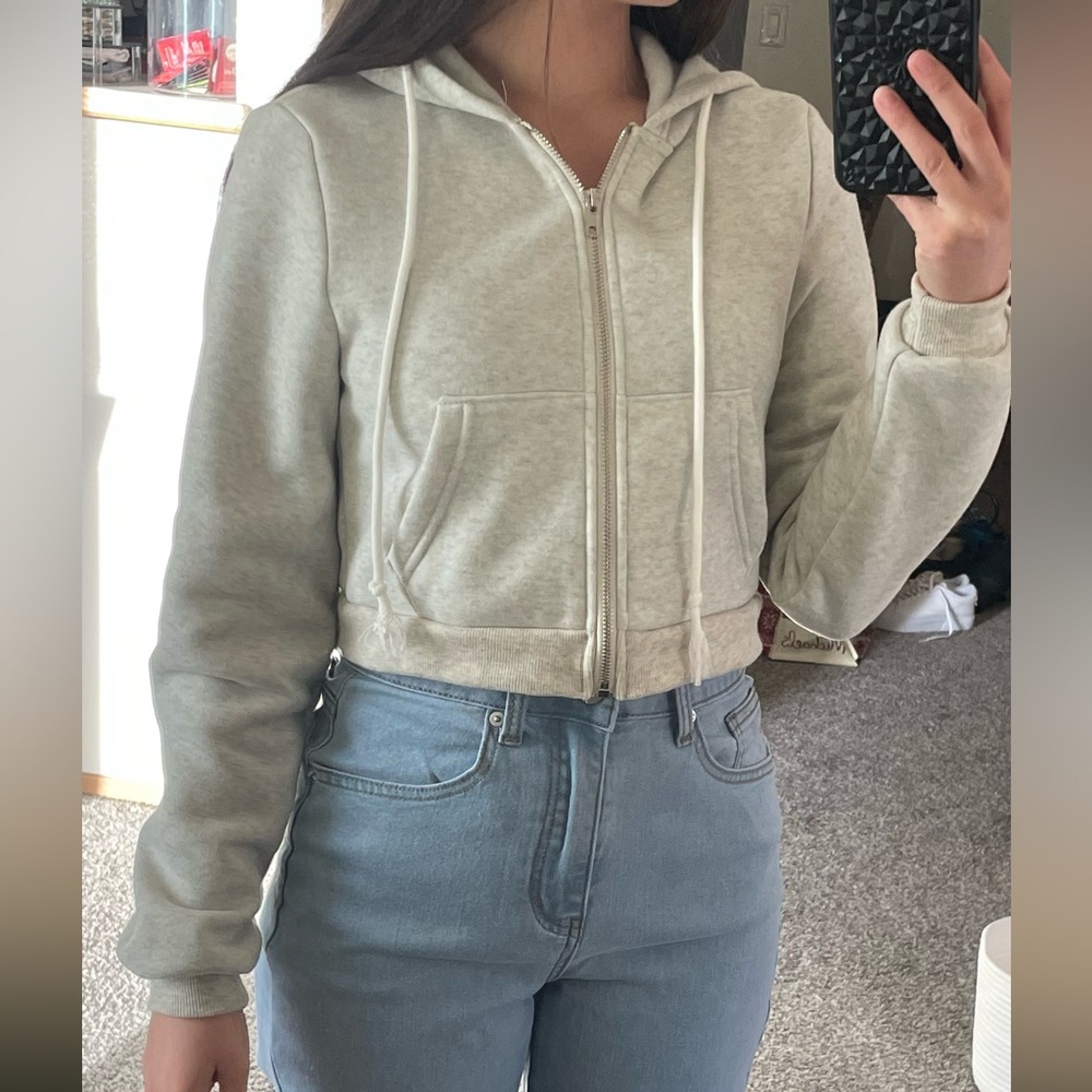 XS Grey Cropped Zip Up